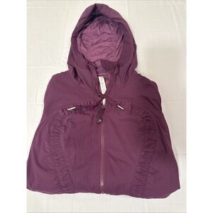 Lululemon Hooded Define Jacket Ruched Nulu Slim Fit Size 8 BORDEAUX EXCELLENT